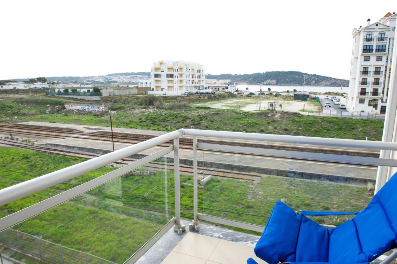 Alojamentos Campo & Mar - T1 Com Piscina São Martinho do Porto Exterior foto
