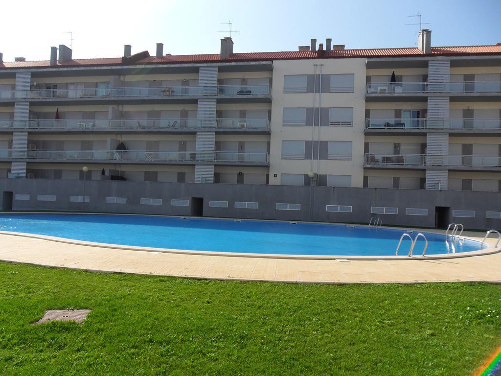 Alojamentos Campo & Mar - T1 Com Piscina São Martinho do Porto Exterior foto