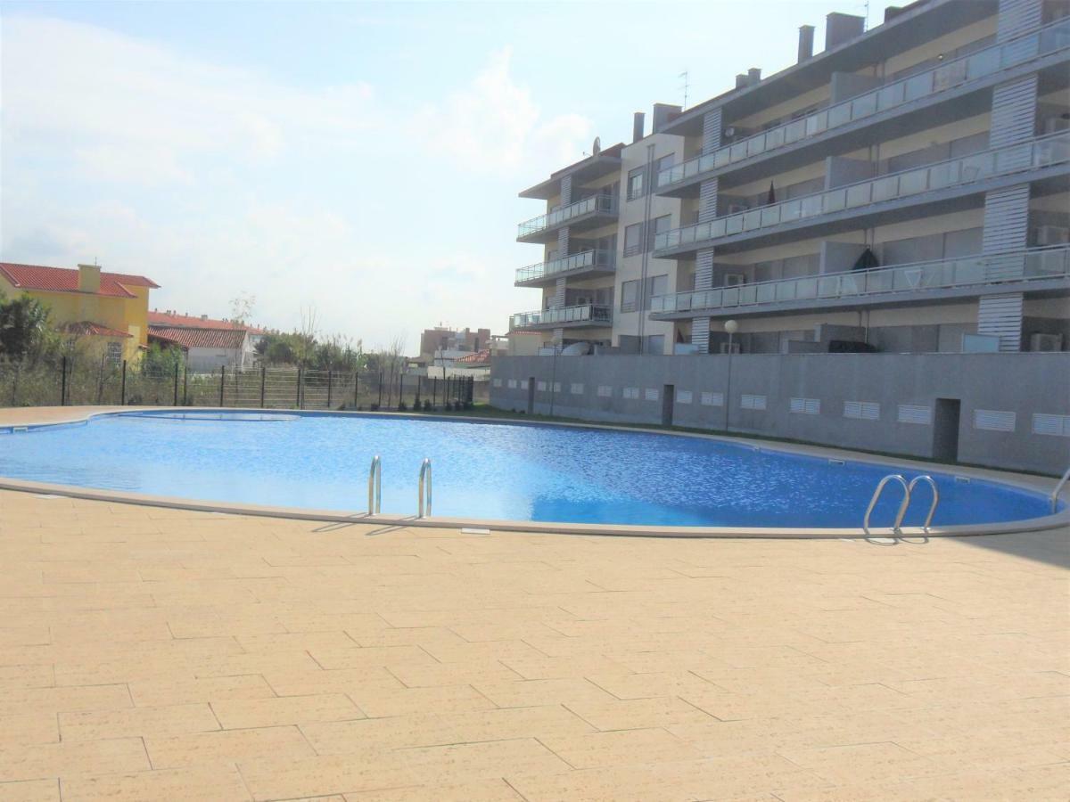 Alojamentos Campo & Mar - T1 Com Piscina São Martinho do Porto Exterior foto